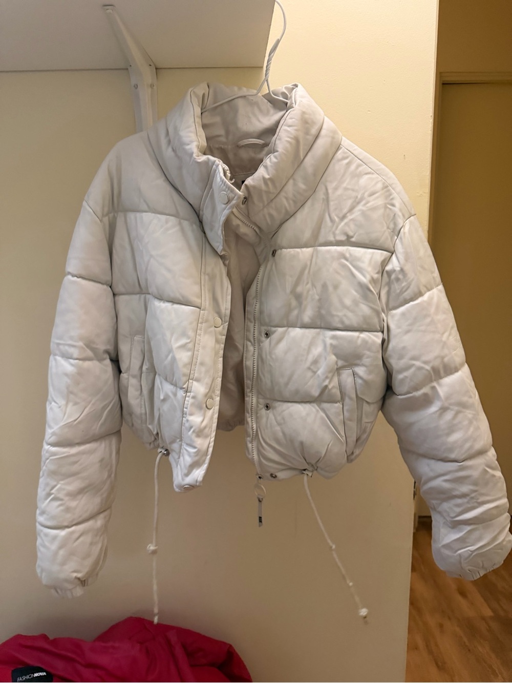Bershka Off-White Cropped Puffer Jacket